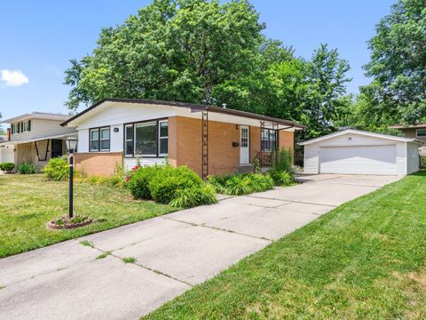 Photo of 240 N Park Drive, Glenwood, IL 60425 (MLS # 12539073)