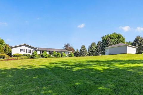 Tiny photo for 2039 Bernadette Lane, Yorkville, IL 60560 (MLS # 12645535)