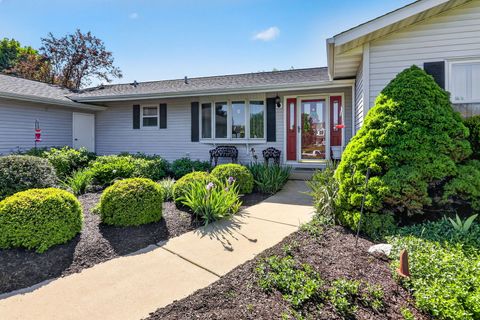 Tiny photo for 2039 Bernadette Lane, Yorkville, IL 60560 (MLS # 12645535)