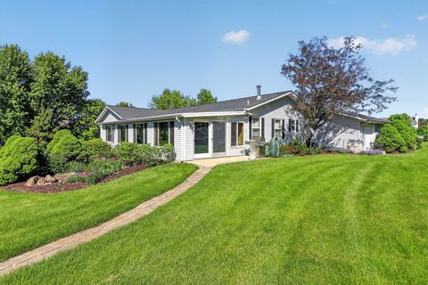 Tiny photo for 2039 Bernadette Lane, Yorkville, IL 60560 (MLS # 12645535)