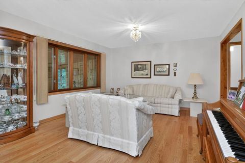 Tiny photo for 2039 Bernadette Lane, Yorkville, IL 60560 (MLS # 12645535)