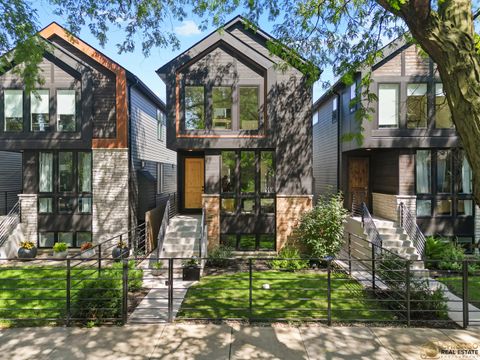 Photo of 3518 W Cortland Street, Chicago, IL 60647 (MLS # 12447243)