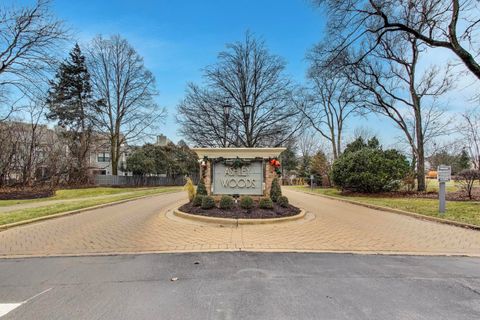 Tiny photo for 2601 Burton Drive, Westchester, IL 60154 (MLS # 12537871)