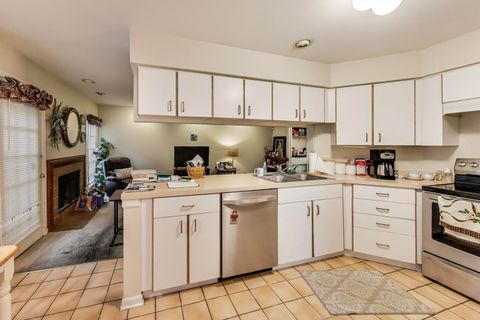 Tiny photo for 2601 Burton Drive, Westchester, IL 60154 (MLS # 12537871)