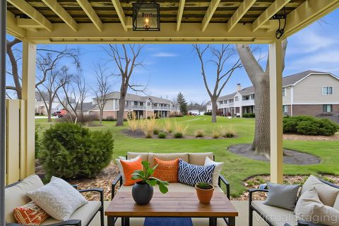 Tiny photo for 132 Wolcott Court #M1, Schaumburg, IL 60193 (MLS # 12592091)