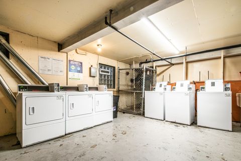 Tiny photo for 814 E Old Willow Road #109, Prospect Heights, IL 60070 (MLS # 12548531)