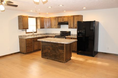 Tiny photo for 613 S Quincy Street, Clinton, IL 61727 (MLS # 12491690)