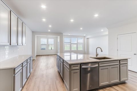 Tiny photo for 616 Switchgrass Lane #61005, Bolingbrook, IL 60490 (MLS # 12595339)