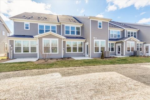 Tiny photo for 616 Switchgrass Lane #61005, Bolingbrook, IL 60490 (MLS # 12595339)