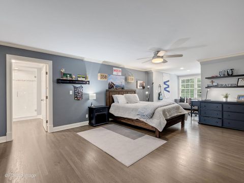 Tiny photo for 401 Birchwood Road, Hinsdale, IL 60521 (MLS # 12481082)