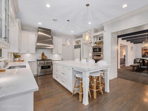 Tiny photo for 401 Birchwood Road, Hinsdale, IL 60521 (MLS # 12481082)