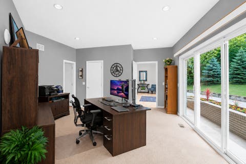Tiny photo for 4 Far Hills Road, Barrington Hills, IL 60010 (MLS # 12665435)