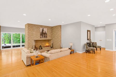 Tiny photo for 4 Far Hills Road, Barrington Hills, IL 60010 (MLS # 12665435)