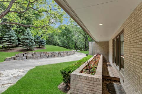 Tiny photo for 4 Far Hills Road, Barrington Hills, IL 60010 (MLS # 12665435)