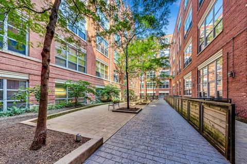 Tiny photo for 1735 N Paulina Street #419, Chicago, IL 60622 (MLS # 12519804)