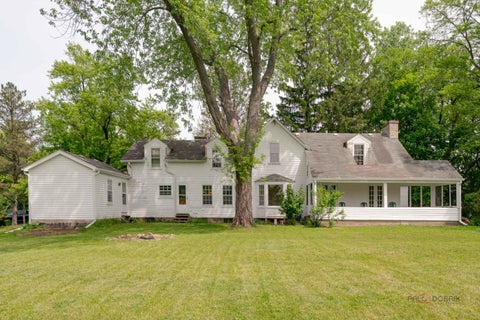 Tiny photo for 30128 N Saint Marys Road, Libertyville, IL 60048 (MLS # 12661027)