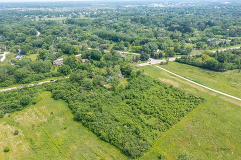 Tiny photo for 30128 N Saint Marys Road, Libertyville, IL 60048 (MLS # 12661027)