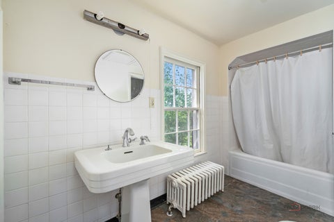 Tiny photo for 30128 N Saint Marys Road, Libertyville, IL 60048 (MLS # 12661027)