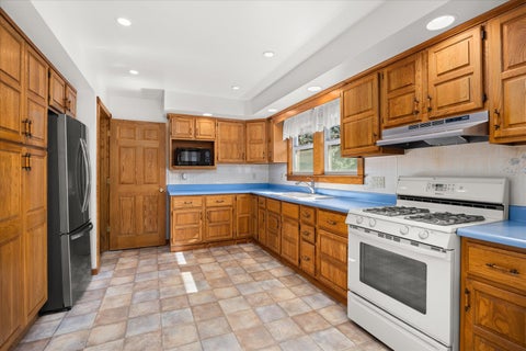 Tiny photo for 126 W Elm Street, Streator, IL 61364 (MLS # 12725414)