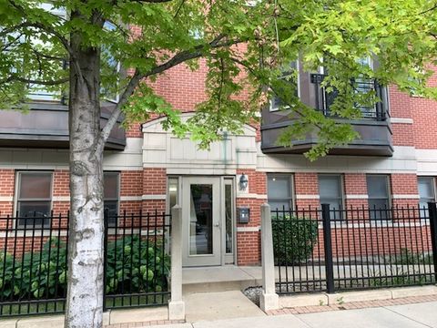 Photo of 1415 S Halsted Street #1A, Chicago, IL 60607 (MLS # 12464568)