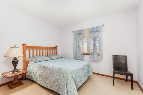 Tiny photo for 1216 Kensington Drive, Mundelein, IL 60060 (MLS # 12520118)