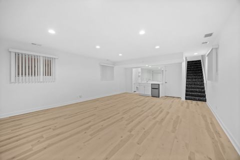 Tiny photo for 2304 N Greenview Avenue, Chicago, IL 60614 (MLS # 12488749)