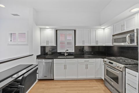 Tiny photo for 2304 N Greenview Avenue, Chicago, IL 60614 (MLS # 12488749)