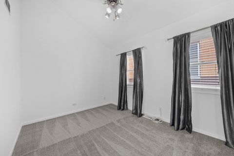 Tiny photo for 2304 N Greenview Avenue, Chicago, IL 60614 (MLS # 12488749)