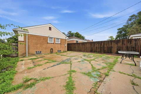 Tiny photo for 3749 W 78th Place, Chicago, IL 60652 (MLS # 12722850)