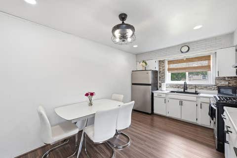 Tiny photo for 3749 W 78th Place, Chicago, IL 60652 (MLS # 12722850)