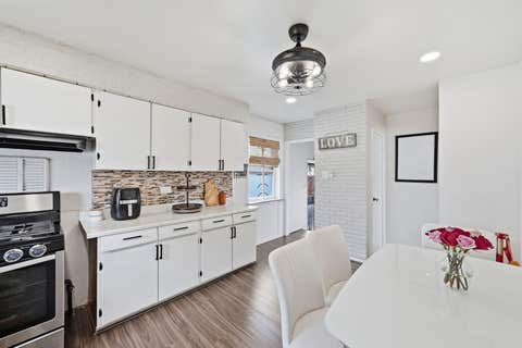 Tiny photo for 3749 W 78th Place, Chicago, IL 60652 (MLS # 12722850)