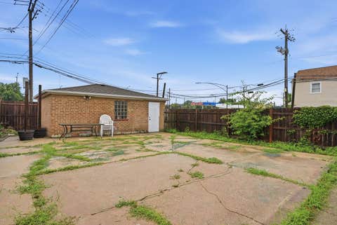 Tiny photo for 3749 W 78th Place, Chicago, IL 60652 (MLS # 12722850)