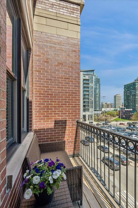 Tiny photo for 210 N Halsted Street #4, Chicago, IL 60661 (MLS # 12630120)