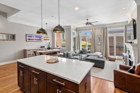 Tiny photo for 210 N Halsted Street #4, Chicago, IL 60661 (MLS # 12630120)
