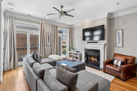 Tiny photo for 210 N Halsted Street #4, Chicago, IL 60661 (MLS # 12630120)