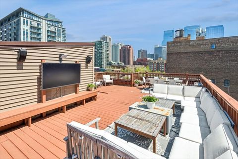 Tiny photo for 210 N Halsted Street #4, Chicago, IL 60661 (MLS # 12630120)