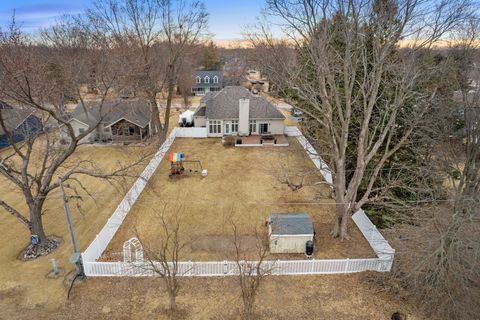 Tiny photo for 671 Lasalle Drive, Lake Holiday, IL 60552 (MLS # 12573340)