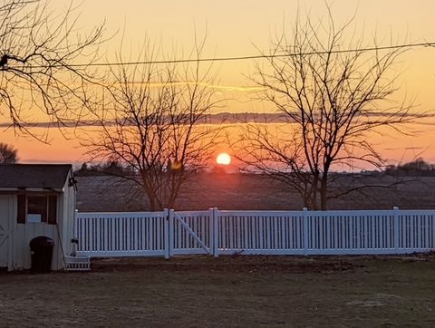 Tiny photo for 671 Lasalle Drive, Lake Holiday, IL 60552 (MLS # 12573340)