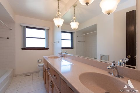 Tiny photo for 10614 S 84th Avenue, Palos Hills, IL 60465 (MLS # 12600358)