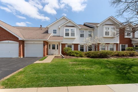 Photo of 207 Norfolk Court #3, Roselle, IL 60172 (MLS # 12597936)