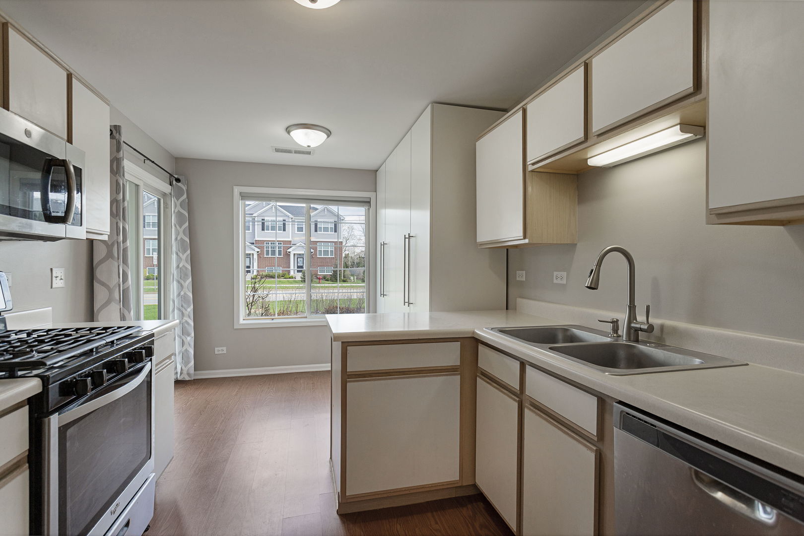 207 Norfolk Court 3