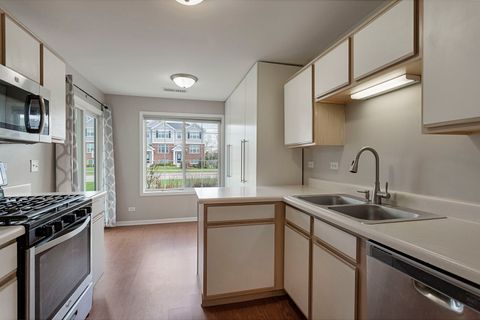 Tiny photo for 207 Norfolk Court #3, Roselle, IL 60172 (MLS # 12597936)