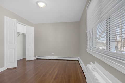 Tiny photo for 8856 N Northshore Drive #2C, Des Plaines, IL 60016 (MLS # 12548980)