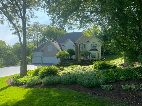 1312 Galloway Drive Woodstock IL 60098
