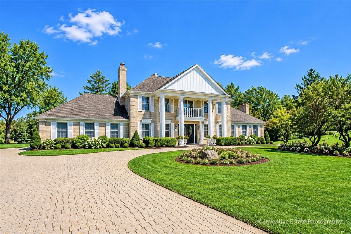 7 Willow Bay Drive