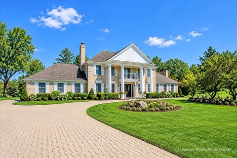 Tiny photo for 7 Willow Bay Drive, South Barrington, IL 60010 (MLS # 12777904)