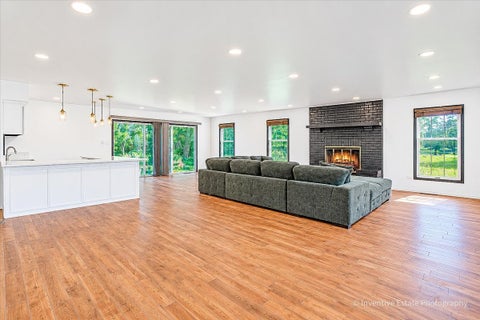 Tiny photo for 7 Willow Bay Drive, South Barrington, IL 60010 (MLS # 12777904)