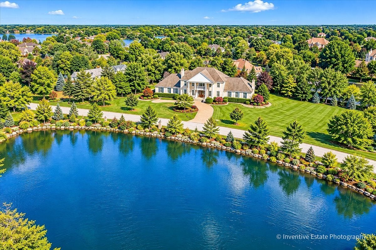 7 Willow Bay Drive