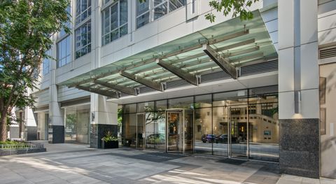 2 W Delaware Place 2601 Chicago IL 60610