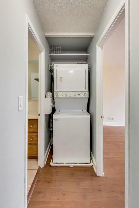 Tiny photo for 2000 Saint Regis Drive #3G, Lombard, IL 60148 (MLS # 12594046)